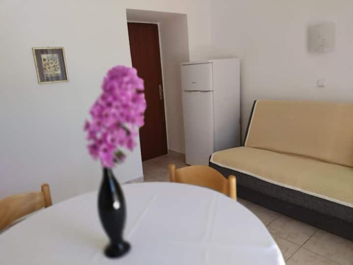 Villa Kadinela, 200M From Kamenjak, Huge Quiet Garden With Barbecue, 2 New Kitchens Premantura Exterior photo